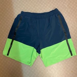 Men’s Lululemon Lined Shorts-L